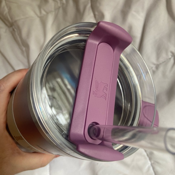 Stanley 40 ounce limited Primrose glow - Picture 2 of 5